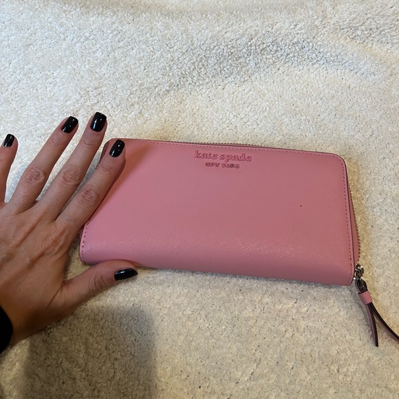 Cameron Monotone Large Continental Wallet - Picture 13 of 16